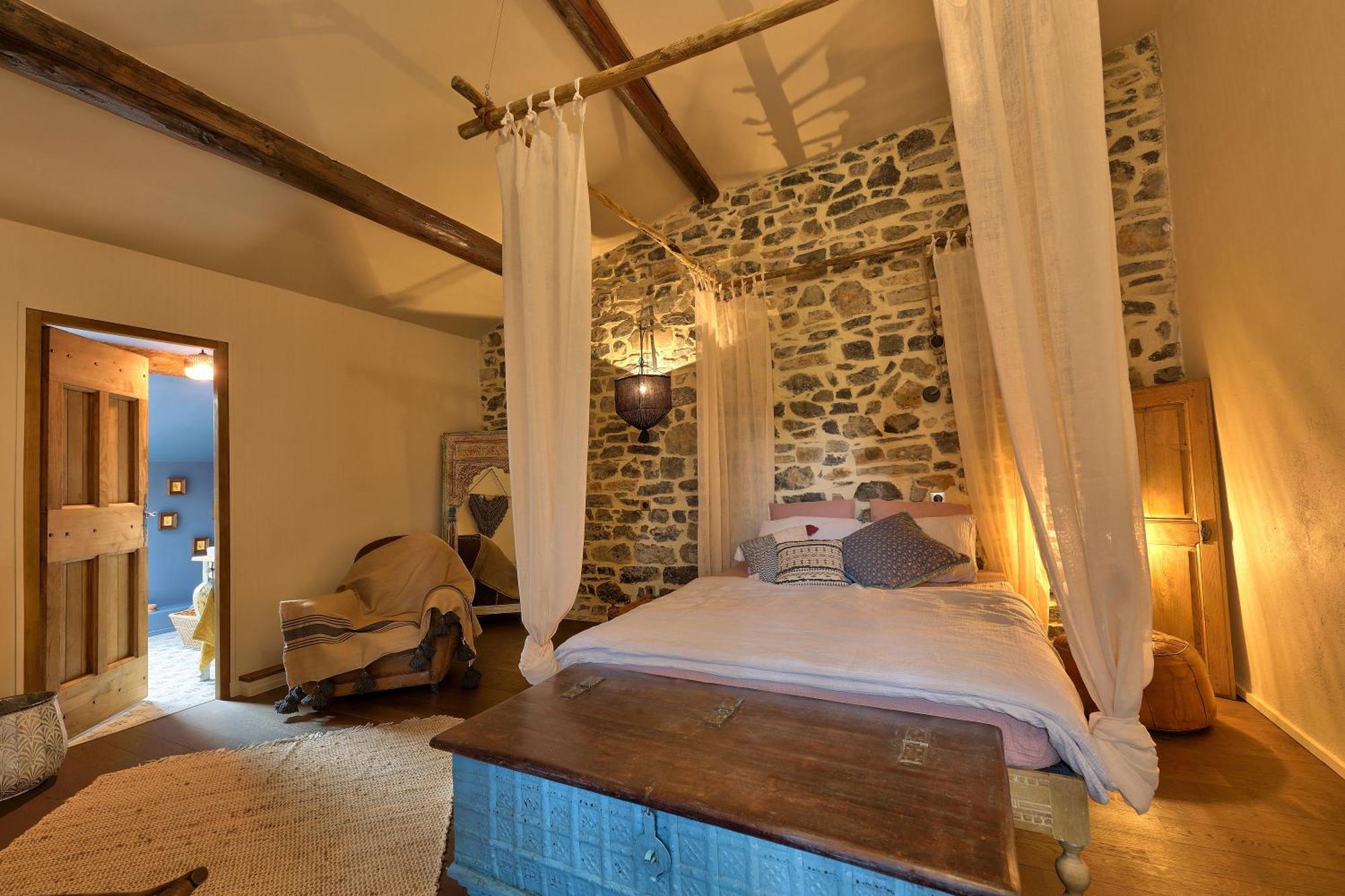 Hotel La Gourmandine Courry Exterior foto